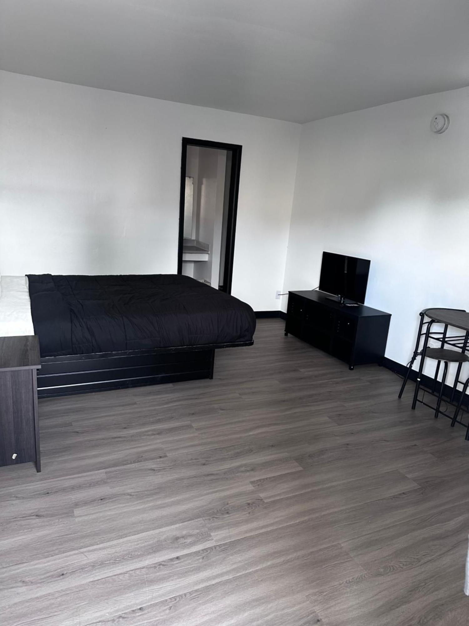 Glenstone Place Extended Stay Motel Спрингфийлд Екстериор снимка